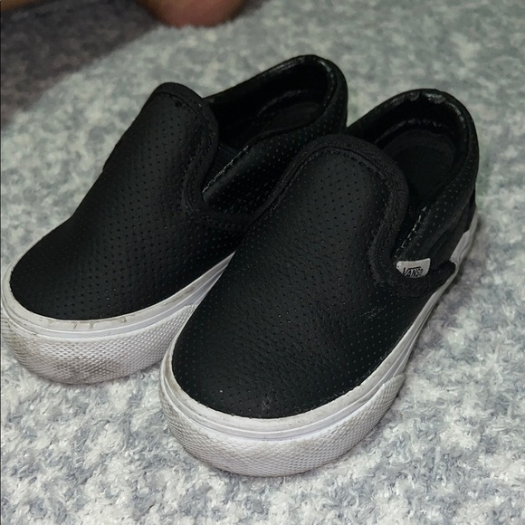 Vans Other - Vans Kids Black Slip-On Shoes Size 4.5